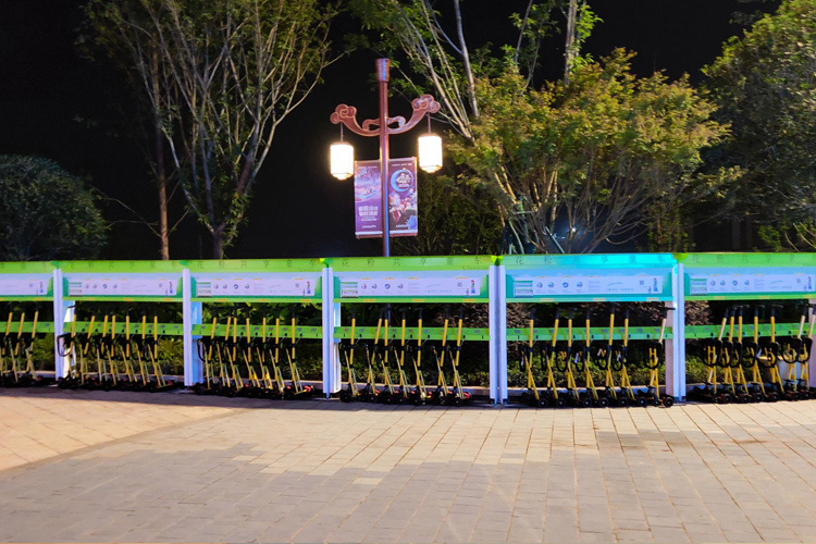 共享童車進駐重慶融創(chuàng)文旅成渝樂小鎮(zhèn)